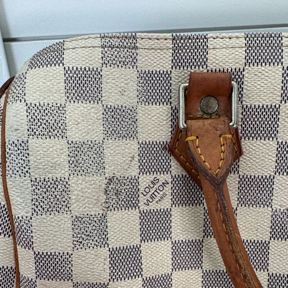 Authentic Louis Vuitton Damier Azur Speedy 30 - Picture 5 of 11